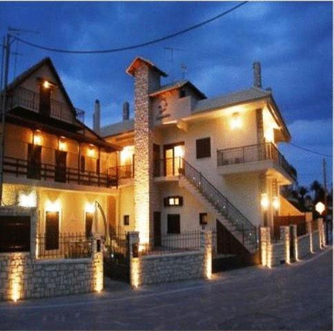 Giogarakis Suites Елеонас Екстер'єр фото