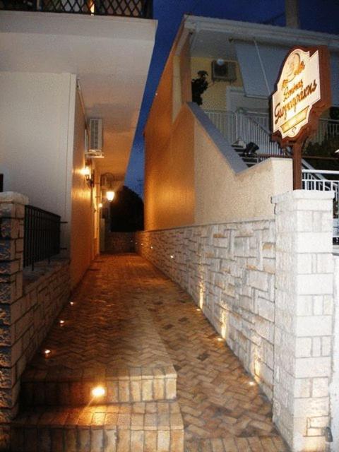 Giogarakis Suites Елеонас Екстер'єр фото