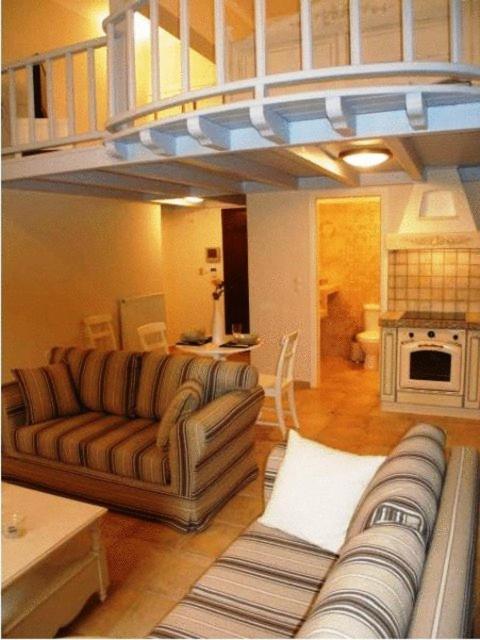 Giogarakis Suites Елеонас Номер фото
